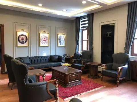 EGM MERKEZ HİZMET BİNASI B BLOK TADİLAT YAPILMASI